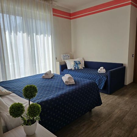 Hotel Orchidea リニャーノ・サッビアドーロ エクステリア 写真